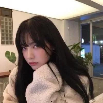 娱乐吃瓜酱封面女生,娱乐吃瓜酱的神秘魅力 第1张 娱乐吃瓜酱封面女生,娱乐吃瓜酱的神秘魅力 第1张